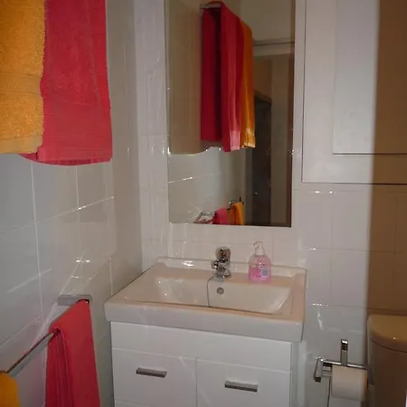 Lisbon Apartment Room photo