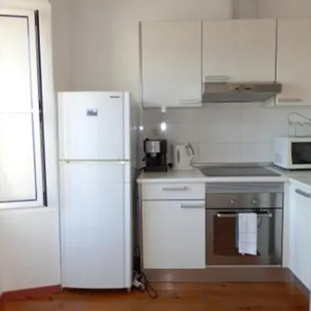 Lisbon Apartment Room photo